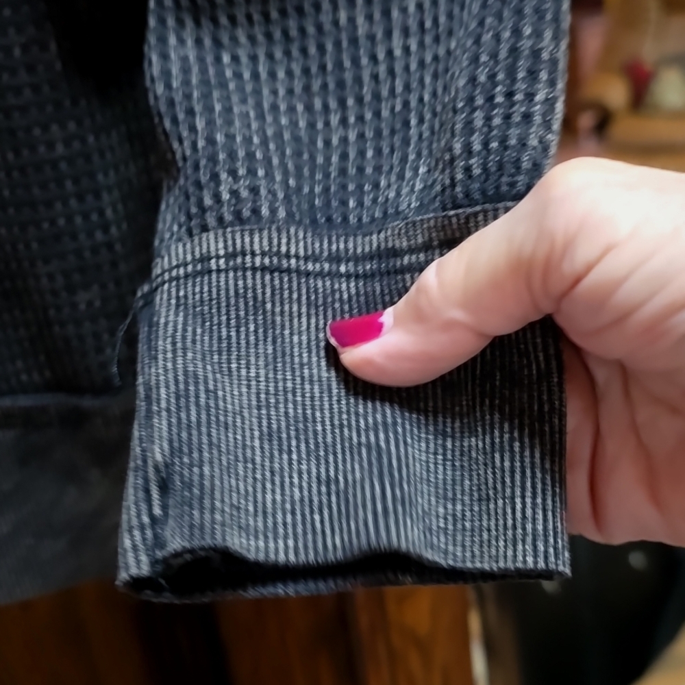 Black Longsleeve Top - Picture 7 of 7